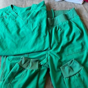 New Alura Women Jogger Scrubs